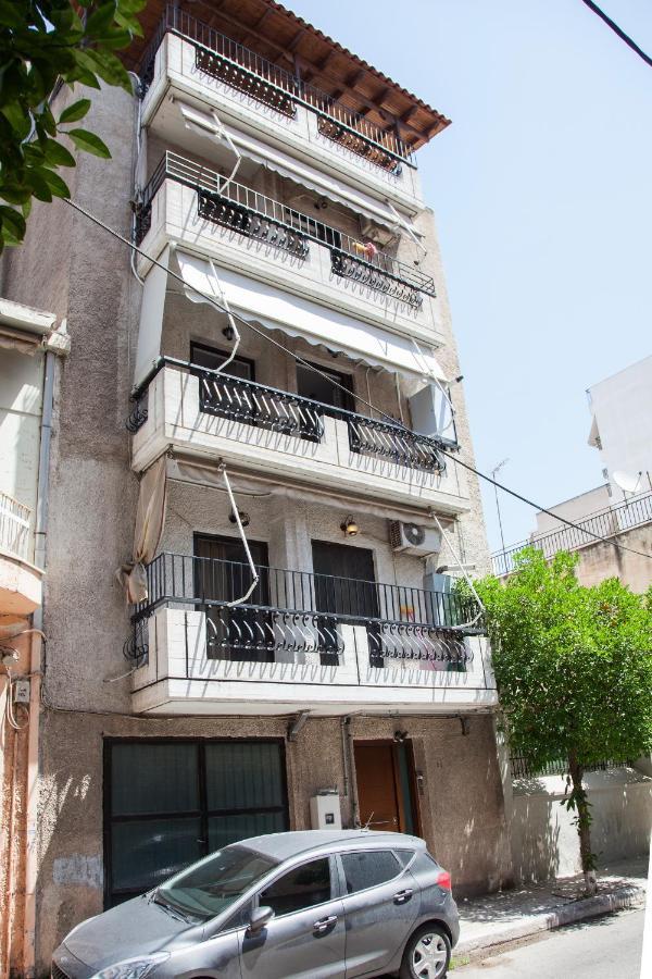 Great Apartment In 피레아스 외부 사진