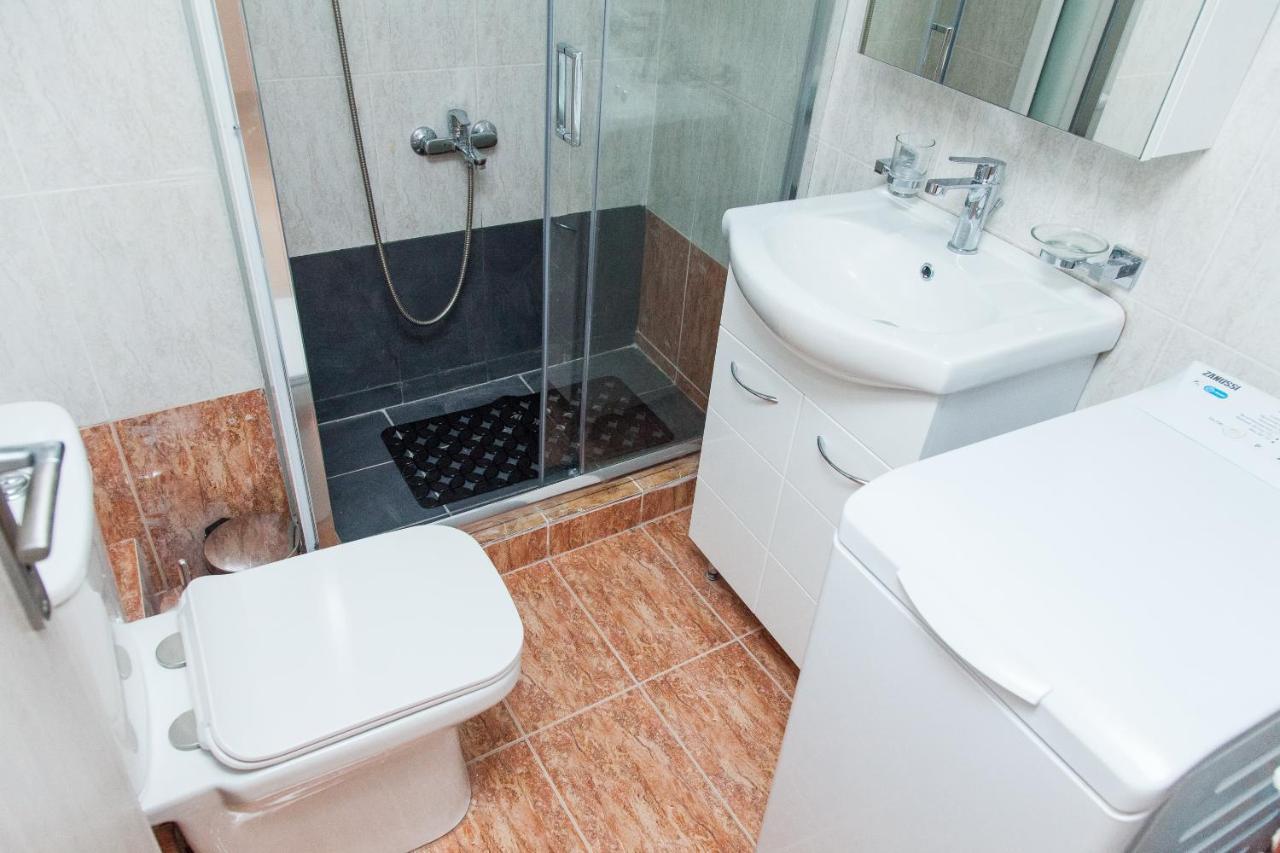 Great Apartment In 피레아스 외부 사진